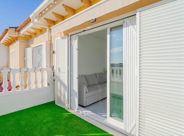 Resale - Apartment - Orihuela Costa - Playa Flamenca