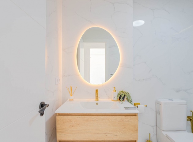 Resale - Apartment - Orihuela Costa - Playa Flamenca