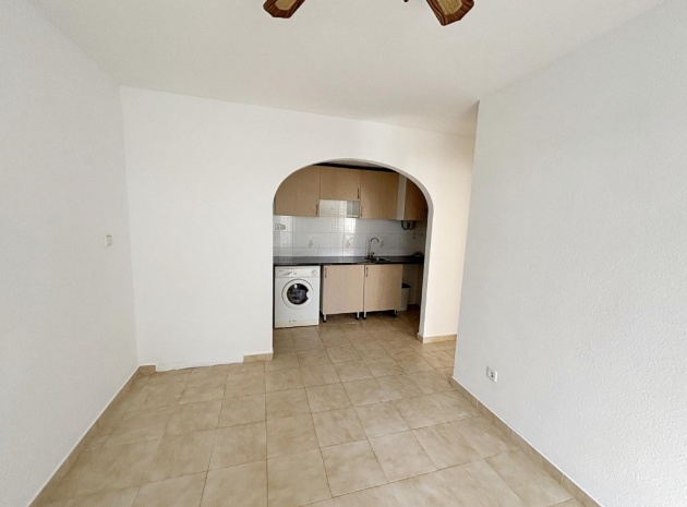 Wiederverkauf - Wohnung - Torrevieja - Lago Jardin