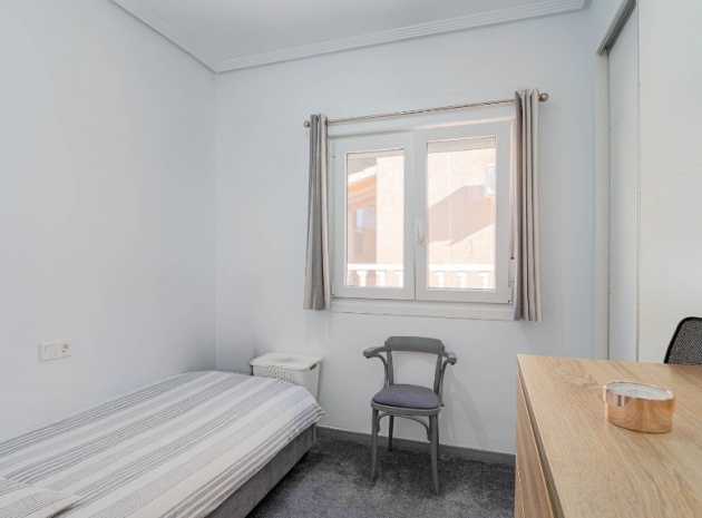 Wiederverkauf - Villa - Orihuela Costa - Los Altos