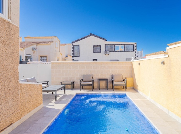 Wiederverkauf - Villa - Orihuela Costa - Los Altos