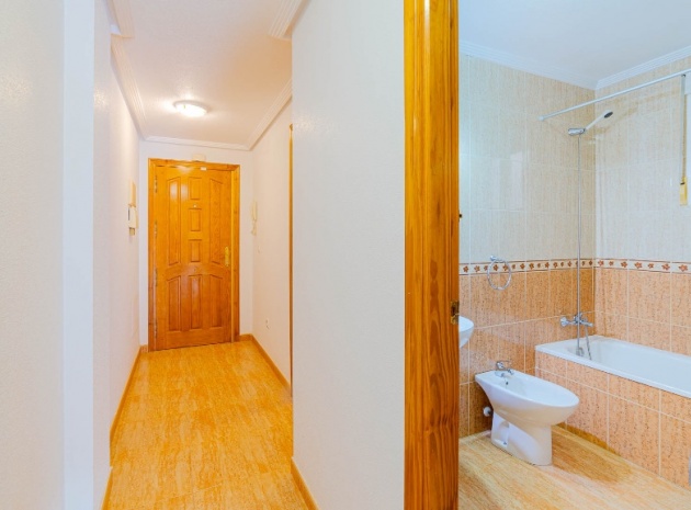 Resale - Apartment - Orihuela Costa - Playa Flamenca