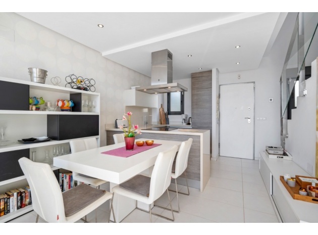 Wederverkoop - Herenhuis - Punta Prima