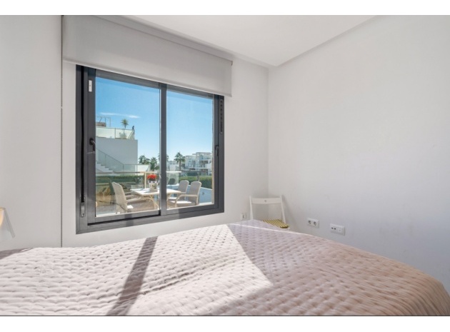 Wederverkoop - Herenhuis - Punta Prima