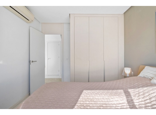 Wederverkoop - Herenhuis - Punta Prima