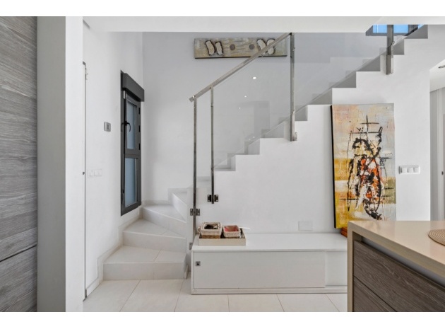 Wederverkoop - Herenhuis - Punta Prima