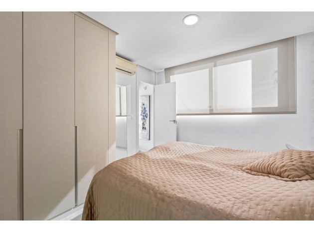 Wederverkoop - Herenhuis - Punta Prima