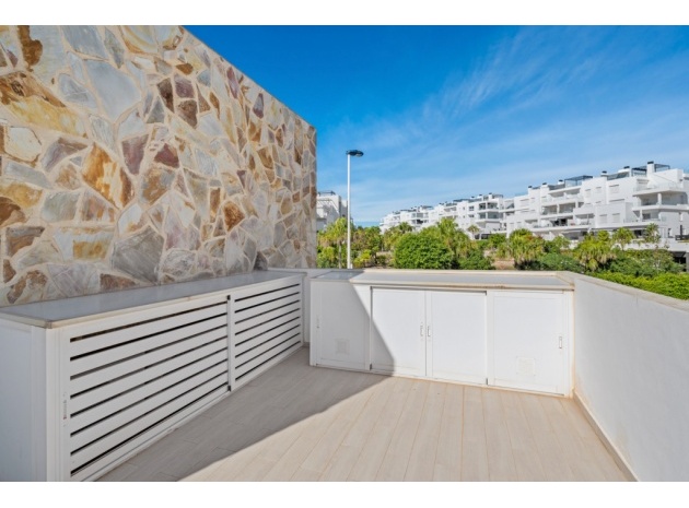 Wederverkoop - Herenhuis - Punta Prima