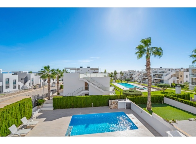 Wederverkoop - Herenhuis - Punta Prima