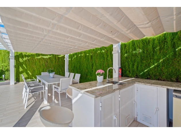 Wederverkoop - Herenhuis - Punta Prima