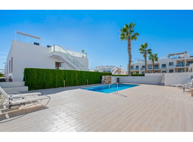 Wederverkoop - Herenhuis - Punta Prima