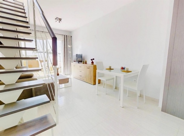 Återförsäljning - Lägenhet - Punta Prima