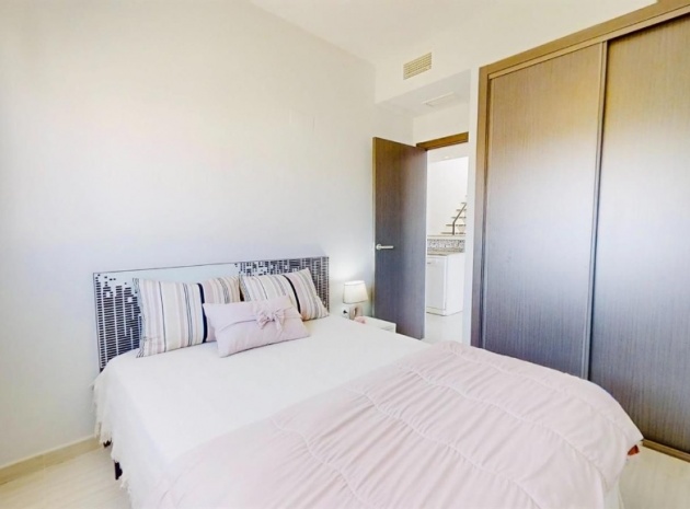 Återförsäljning - Lägenhet - Punta Prima