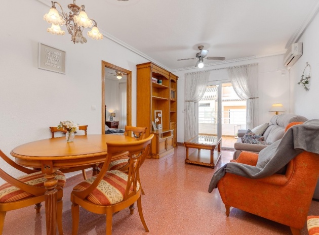 Resale - Apartment - Torrevieja