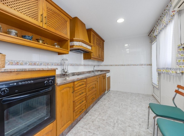 Resale - Apartment - Torrevieja