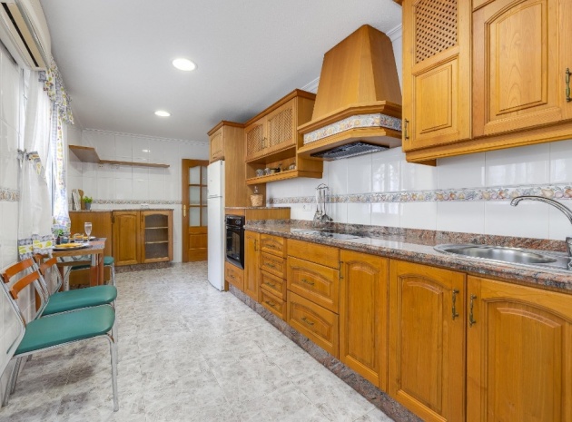 Resale - Apartment - Torrevieja