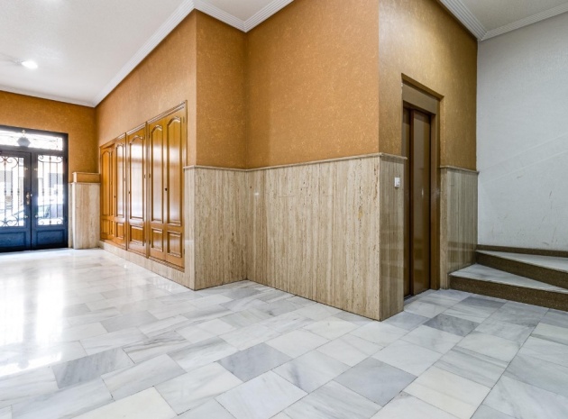 Resale - Apartment - Torrevieja