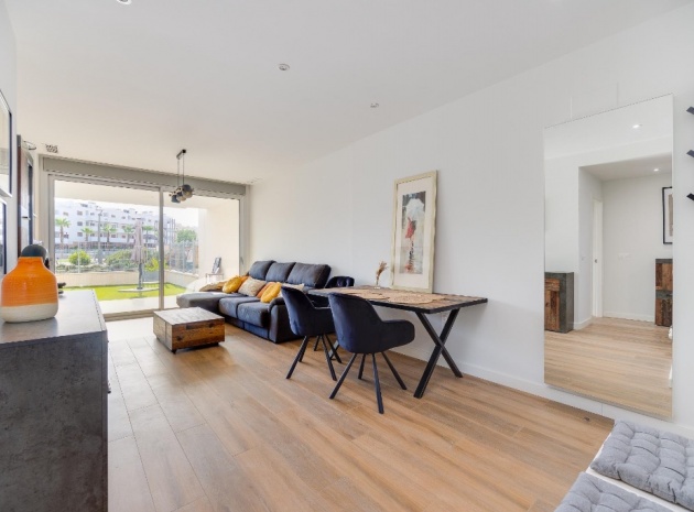 Återförsäljning - Lägenhet - Orihuela Costa - Villamartin