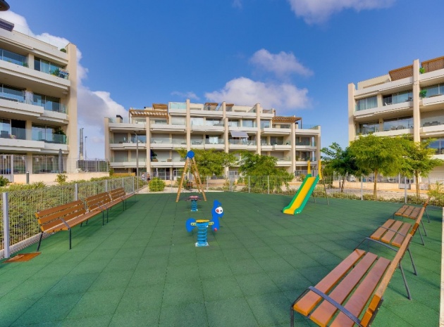 Återförsäljning - Lägenhet - Orihuela Costa - Villamartin