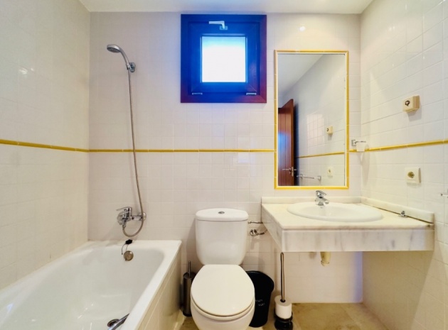 Wiederverkauf - Wohnung - Punta Prima