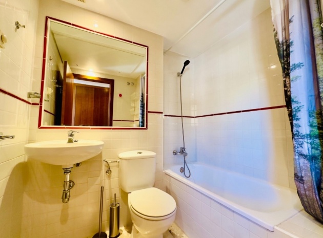 Wiederverkauf - Wohnung - Punta Prima