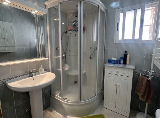 Revente - Vila - Algorfa - Montemar