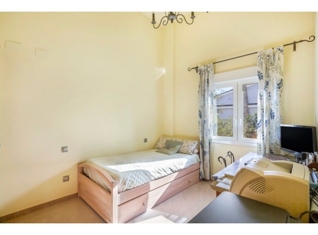 Återförsäljning - Villa - Torrevieja - Los Altos