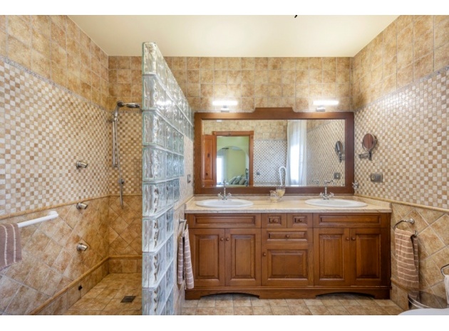 Återförsäljning - Villa - Torrevieja - Los Altos