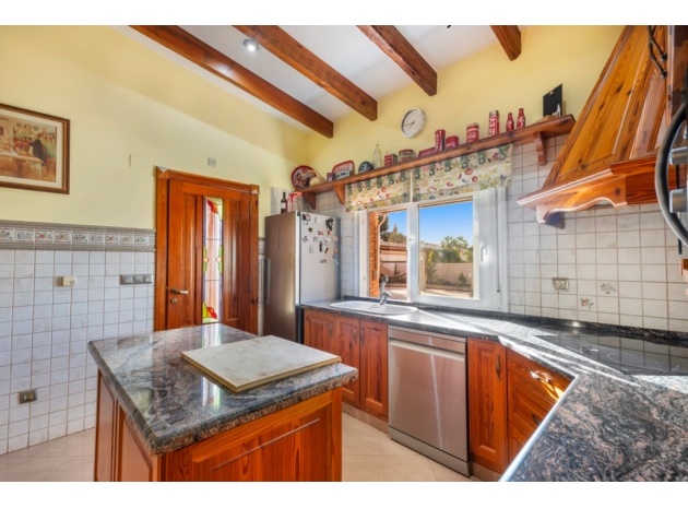 Återförsäljning - Villa - Torrevieja - Los Altos