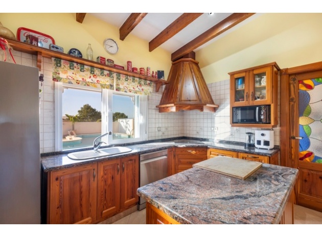 Återförsäljning - Villa - Torrevieja - Los Altos