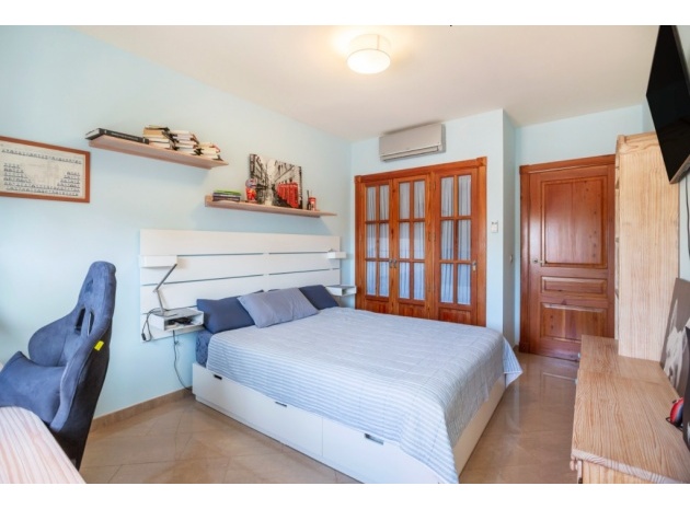 Återförsäljning - Villa - Torrevieja - Los Altos