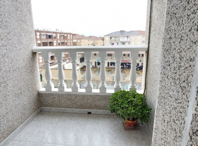 Återförsäljning - Lägenhet - Torrevieja