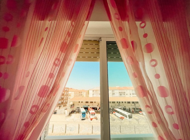 Återförsäljning - Lägenhet - Torrevieja