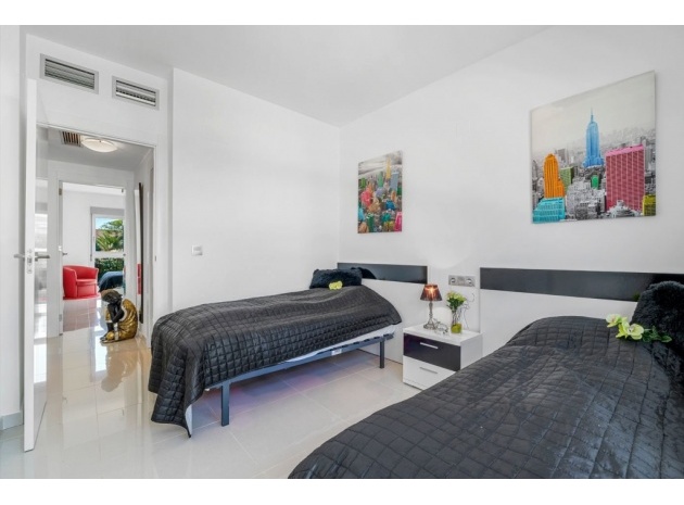 Återförsäljning - Lägenhet - Punta Prima