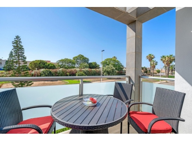 Återförsäljning - Lägenhet - Punta Prima