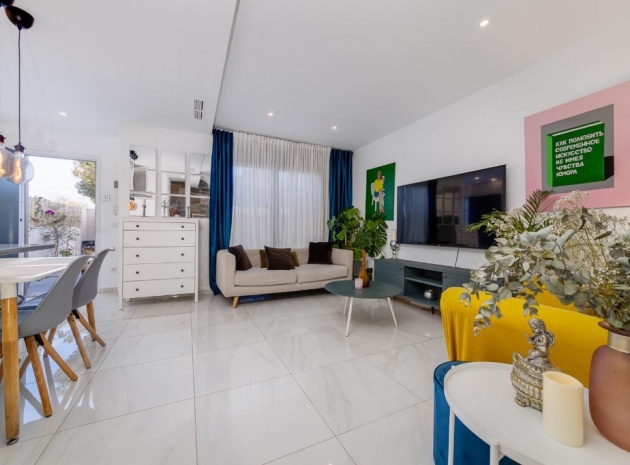 Wiederverkauf - Villa - Orihuela Costa - Villamartin