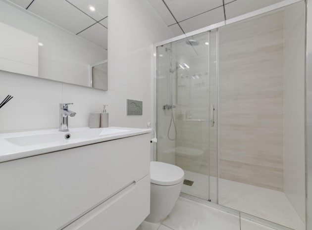 Wiederverkauf - Villa - Orihuela Costa - Villamartin