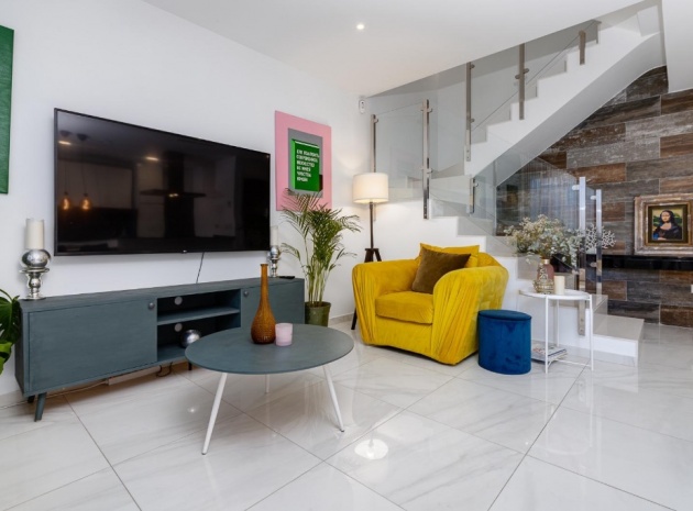 Wiederverkauf - Villa - Orihuela Costa - Villamartin