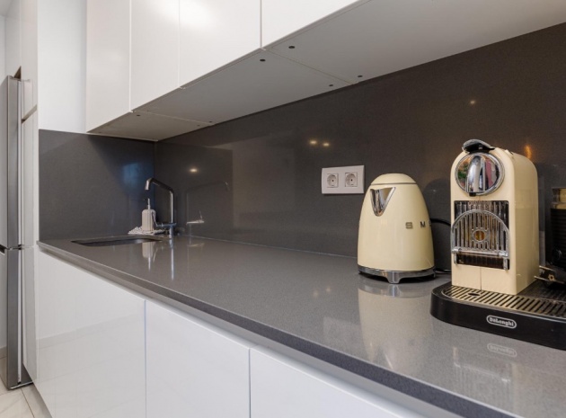 Wiederverkauf - Villa - Orihuela Costa - Villamartin