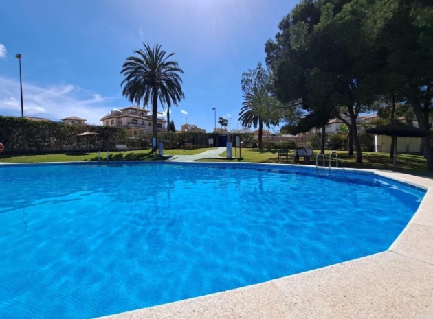 Wederverkoop - Herenhuis - Orihuela Costa - Villamartin