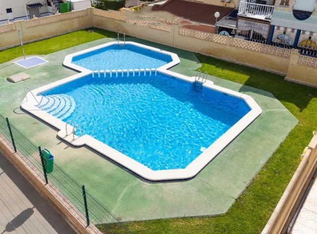 Wederverkoop - Herenhuis - Torrevieja