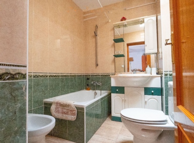 Wederverkoop - Herenhuis - Torrevieja