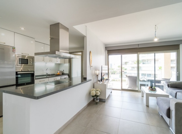 Wiederverkauf - Wohnung - Villamartin