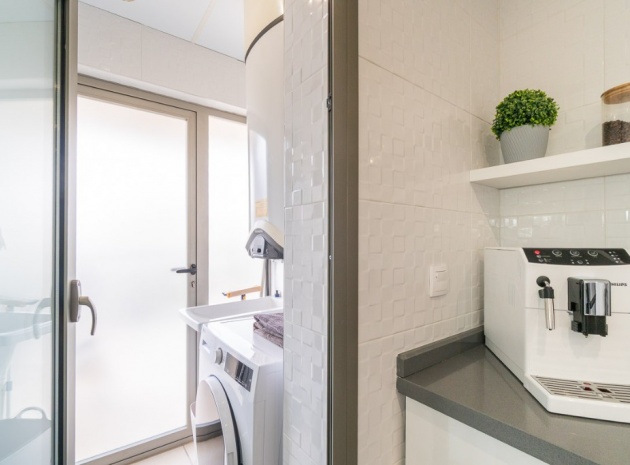 Wiederverkauf - Wohnung - Villamartin