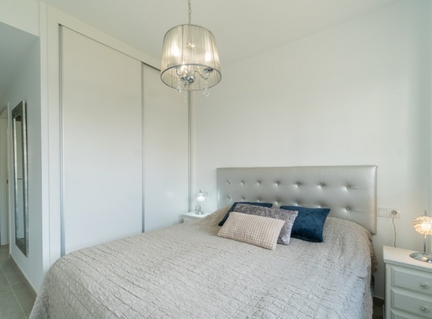 Wiederverkauf - Wohnung - Villamartin