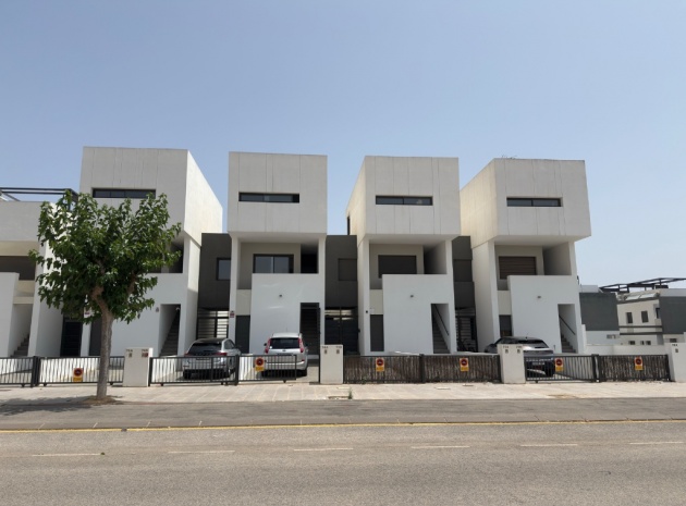 Resale - Apartment - Pilar de la Horadada - Mil Palmeras