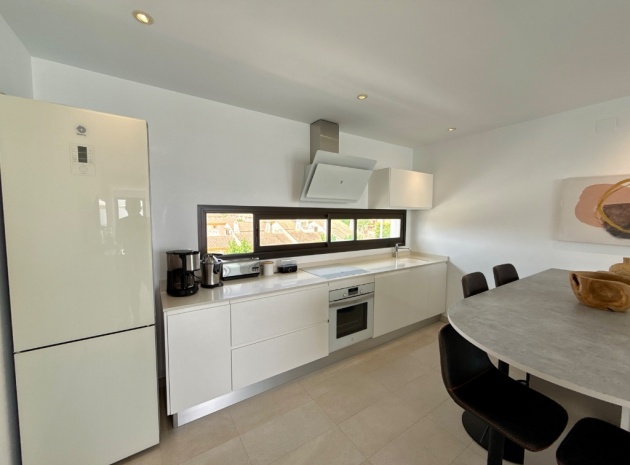 Resale - Apartment - Pilar de la Horadada - Mil Palmeras