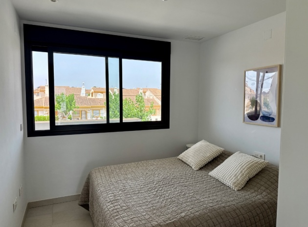 Resale - Apartment - Pilar de la Horadada - Mil Palmeras