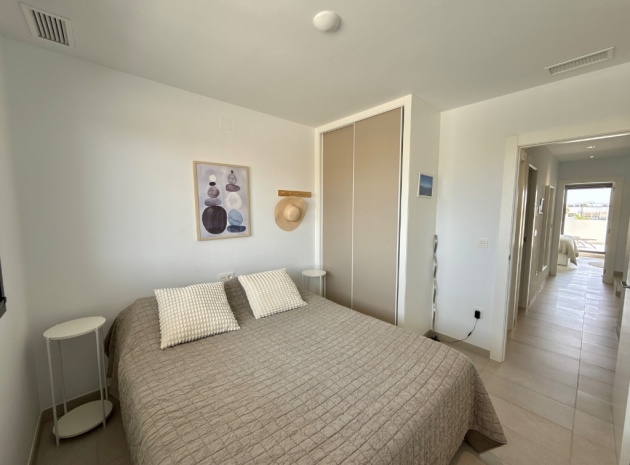 Resale - Apartment - Pilar de la Horadada - Mil Palmeras