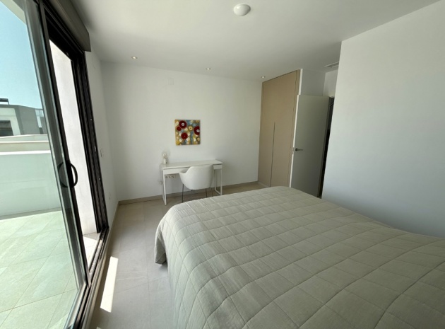 Resale - Apartment - Pilar de la Horadada - Mil Palmeras